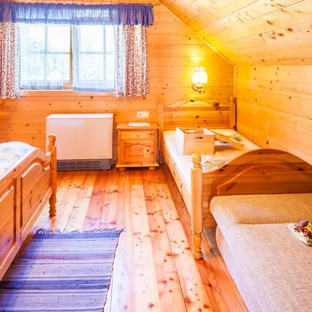 Ferienhuette Hoitahuettl Hinterweisspriach