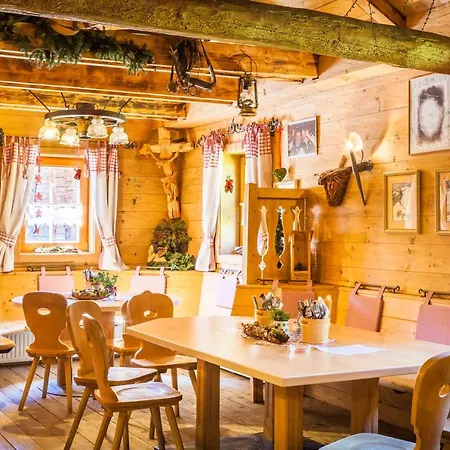 Ferienhuette Hoitahuettl Lodge