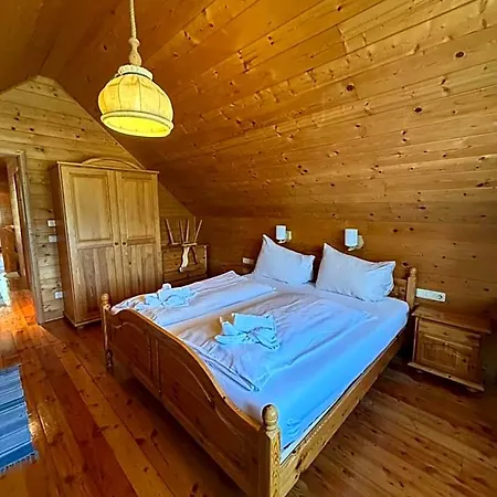 Almhuette Halterhuette Hytte Mauterndorf (Salzburg)