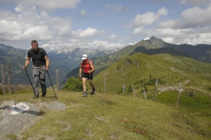 Ferienhuette Hoitahuettl * Mauterndorf (Salzburg)